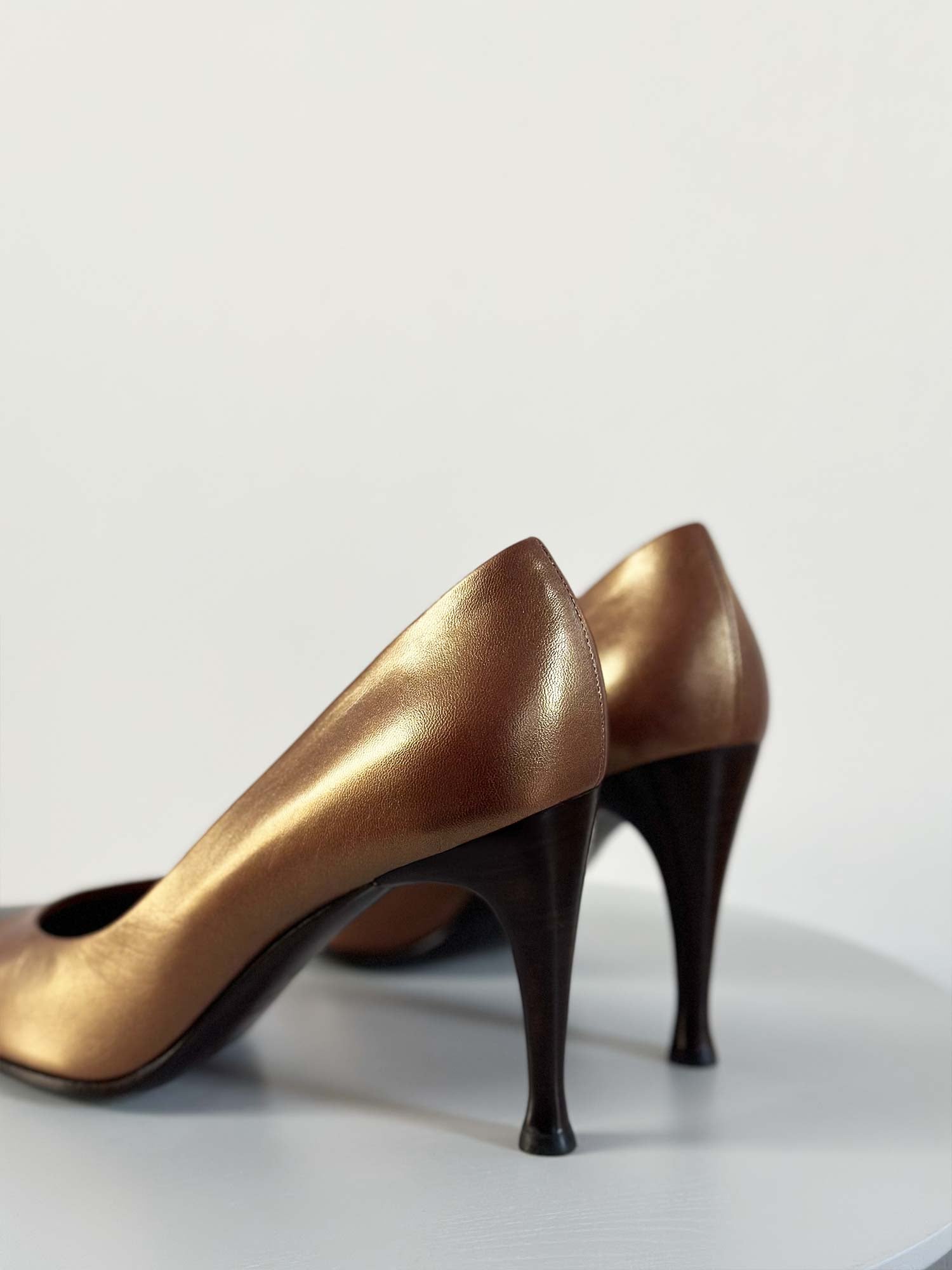 VINTAGE PUMPS SERGIO ROSSI ITALY
